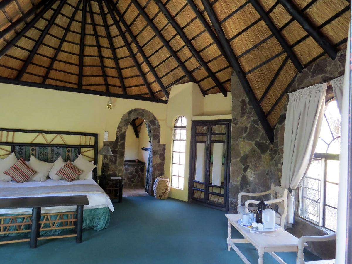 Matobo Hills Lodge Matopos Exterior photo